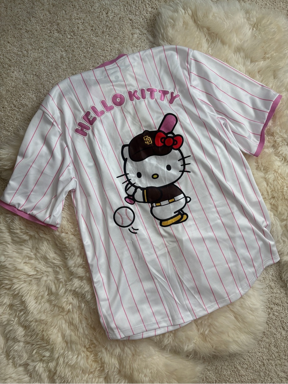 new hello kitty padres jersey pink white XL